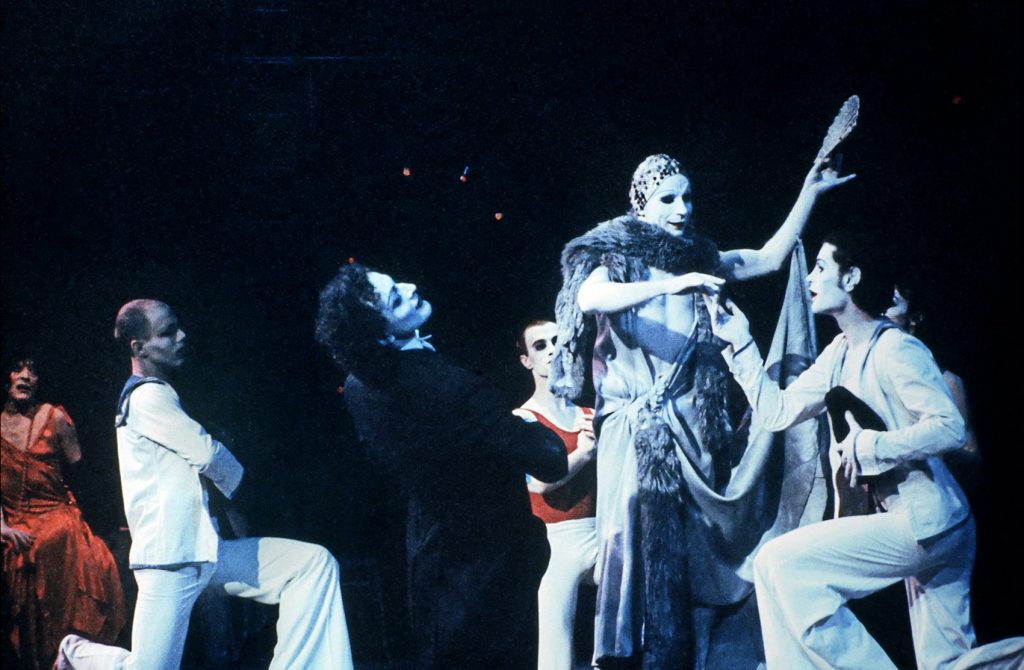 Lindsay Kemp in 'Flowers'